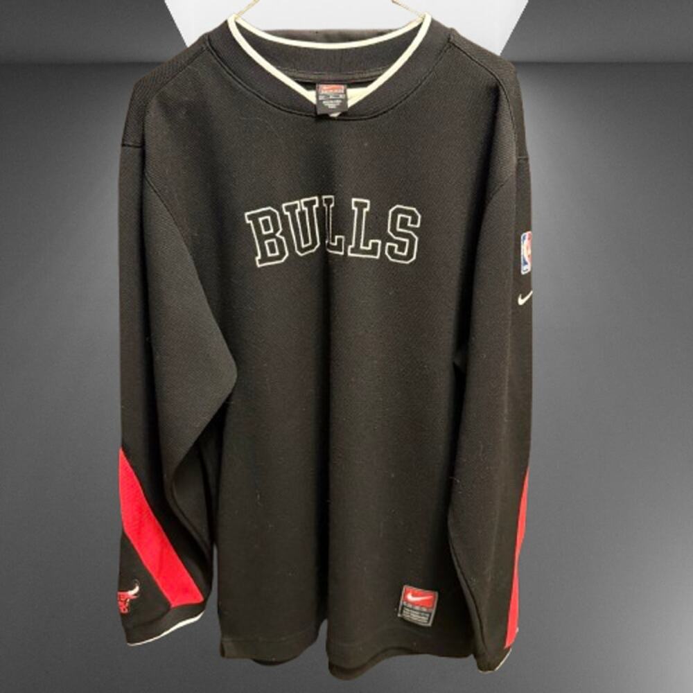🎉HP!🎉 Nike Team Chicago Bulls Men's Long Sleeve Jersey (M)